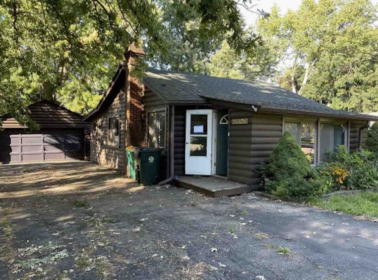 26476 W Shannon Ave, Antioch, IL, 60002, USA